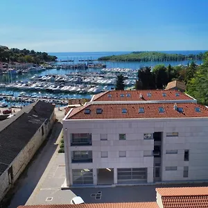 Serena Sunset Vrsar